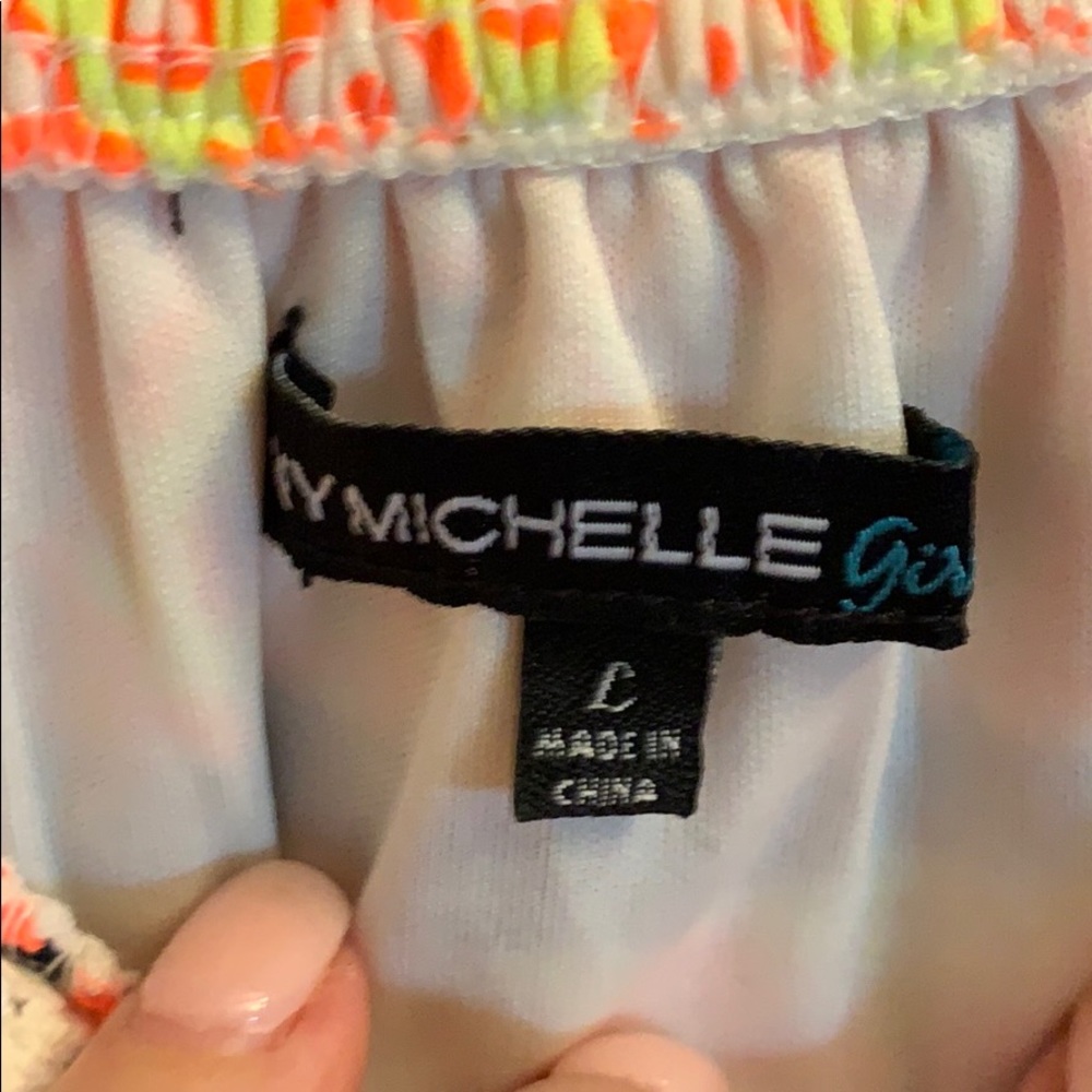 Romper - Picture 3 of 3